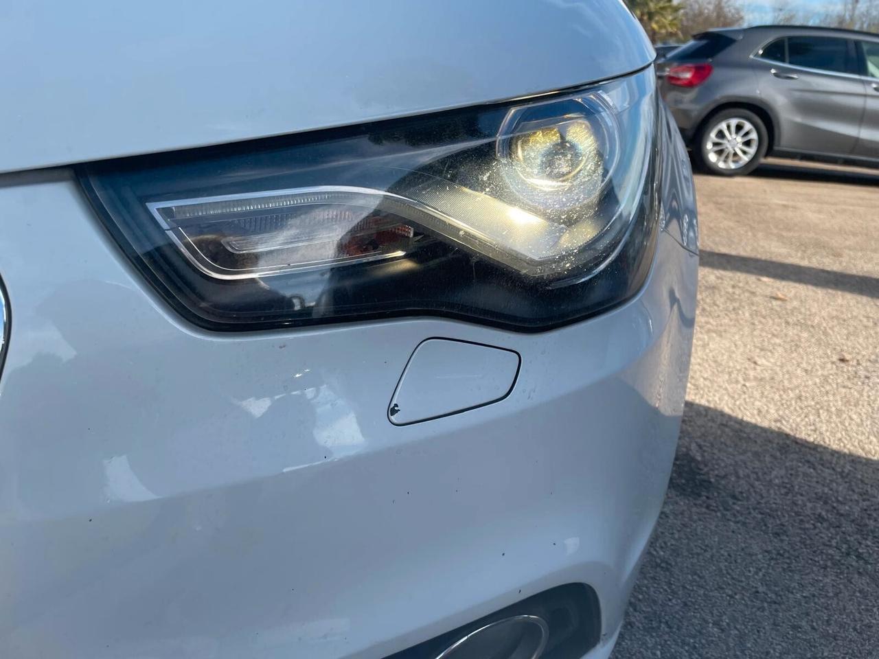 Audi A1 1.6 TDI S tronic Attraction NEOPATENTATI