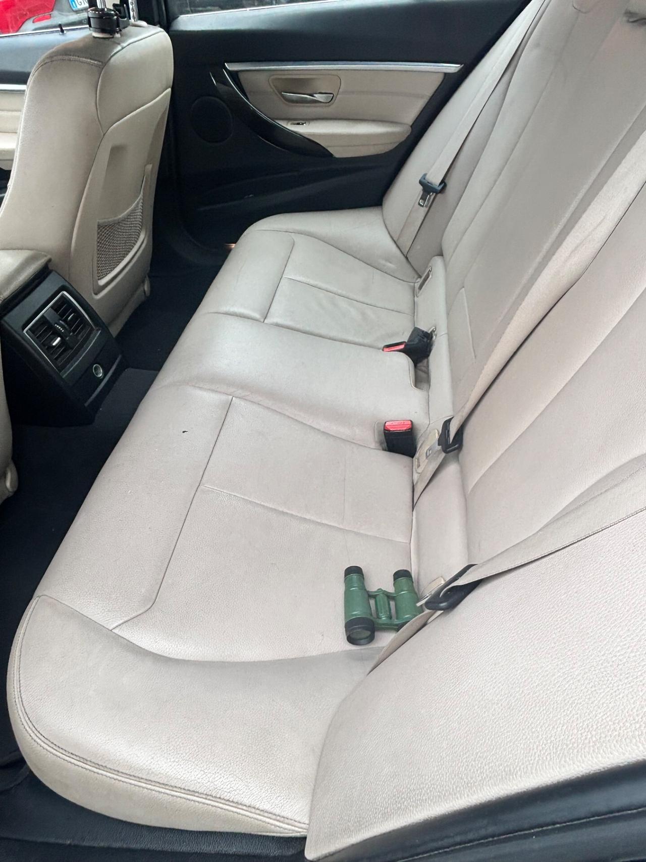 Bmw 320 320d Touring Luxury