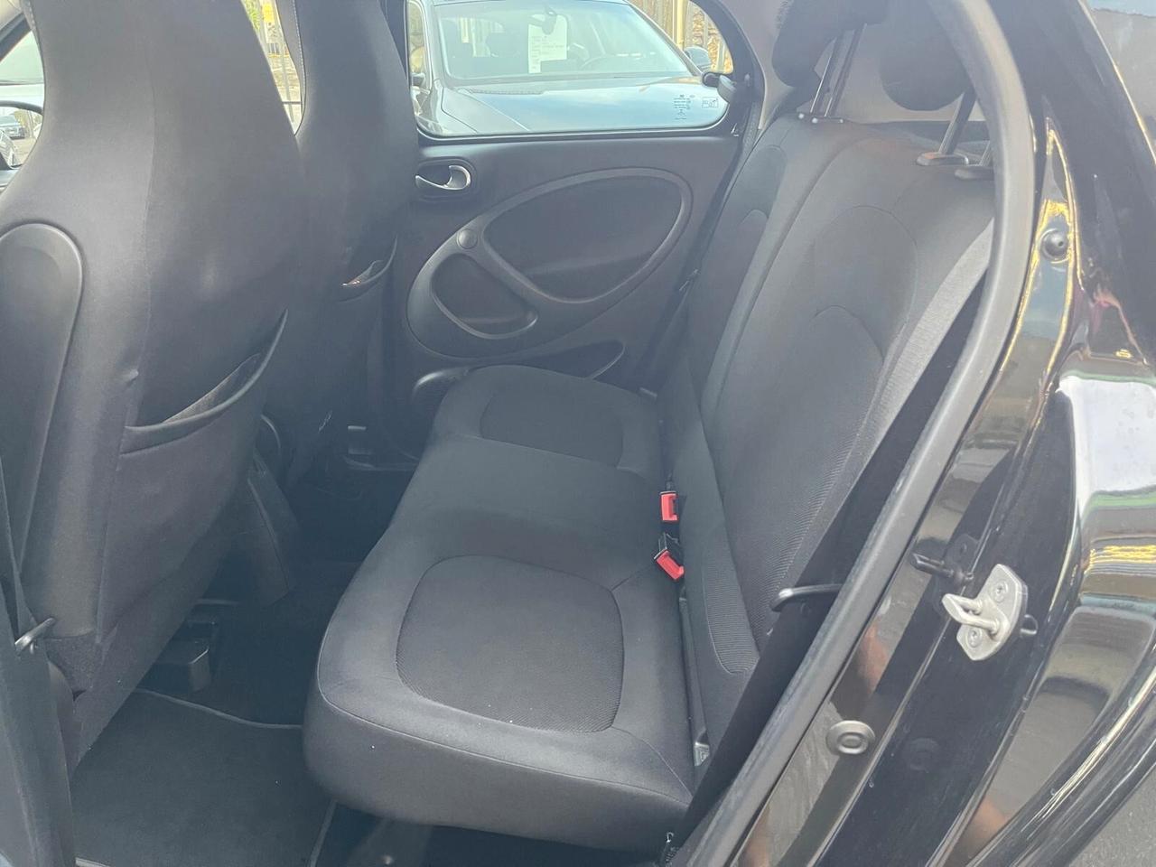 Smart ForFour 70 1.0
