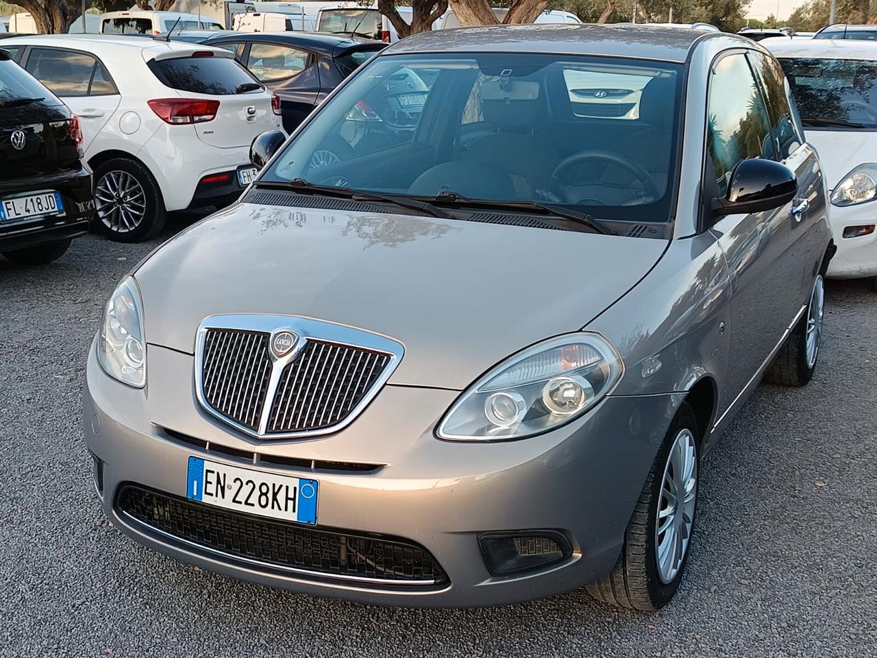Lancia Ypsilon 2012 - 1.3 MJT ok neop. Lb automobili