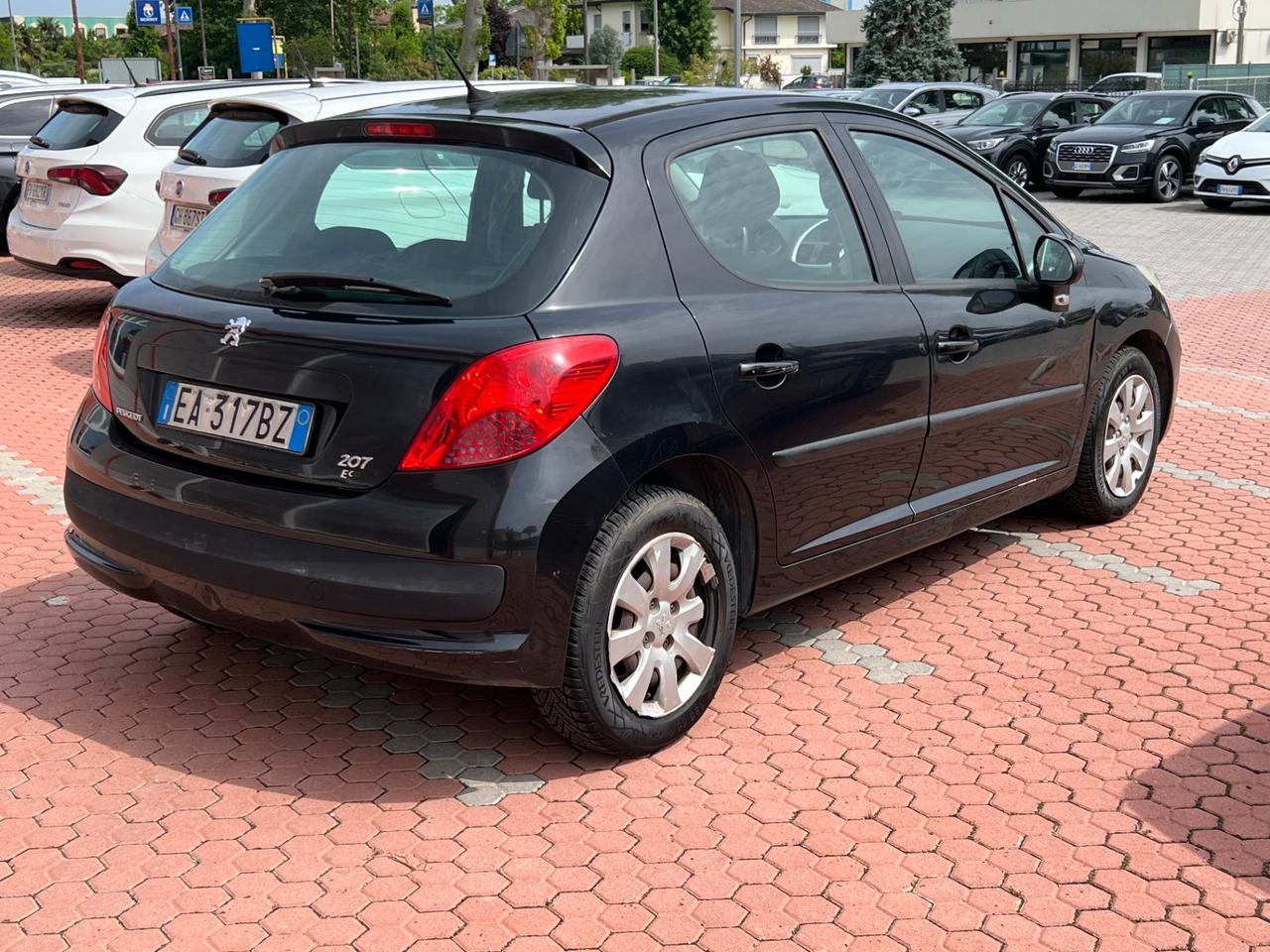 Peugeot 207 1.4 8V 75CV 3p. X Line ECO GPL