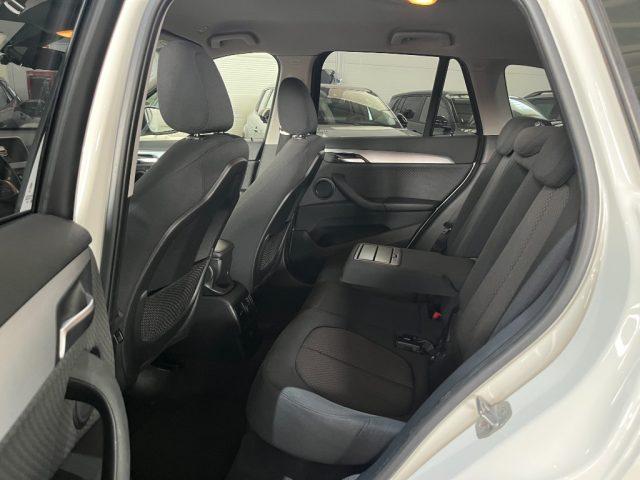 BMW X1 sDrive18d Business 18" xLine Navi/Full LED/Park Pl