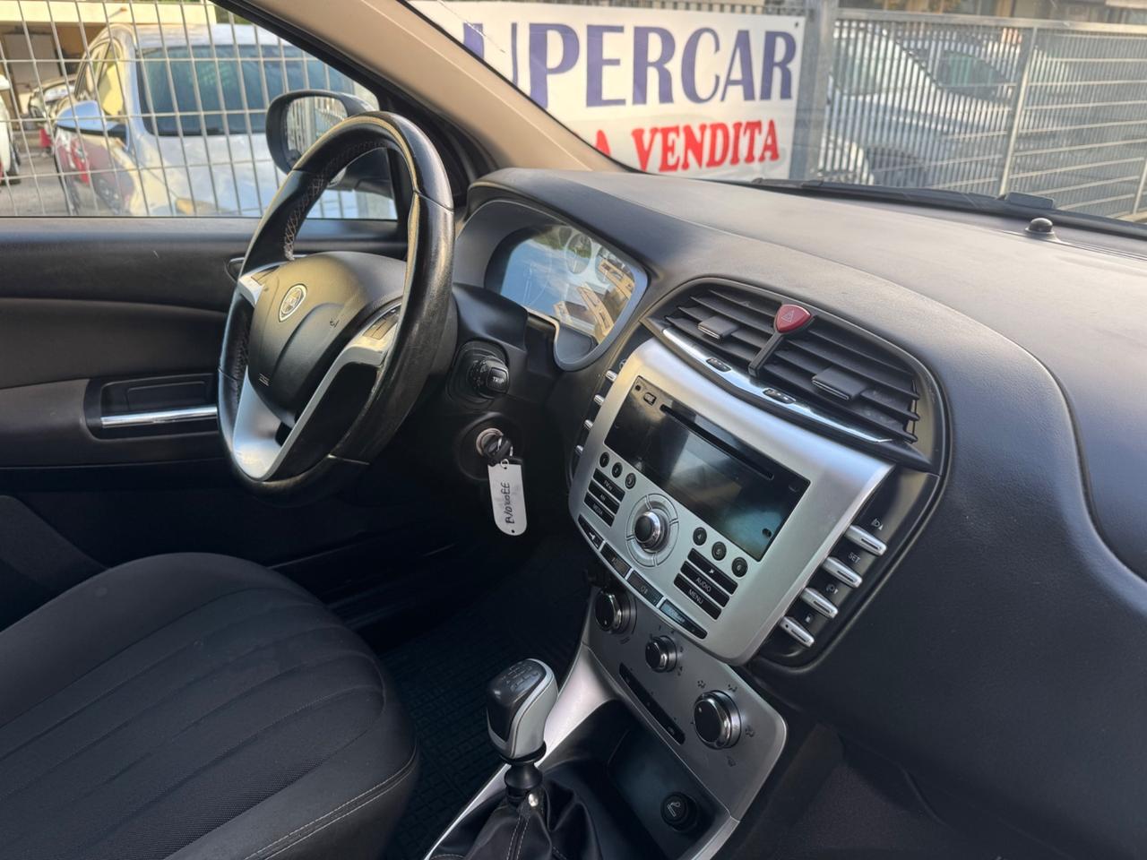Lancia Delta 1.4 GPL neopatentati garanzia 12 mesi