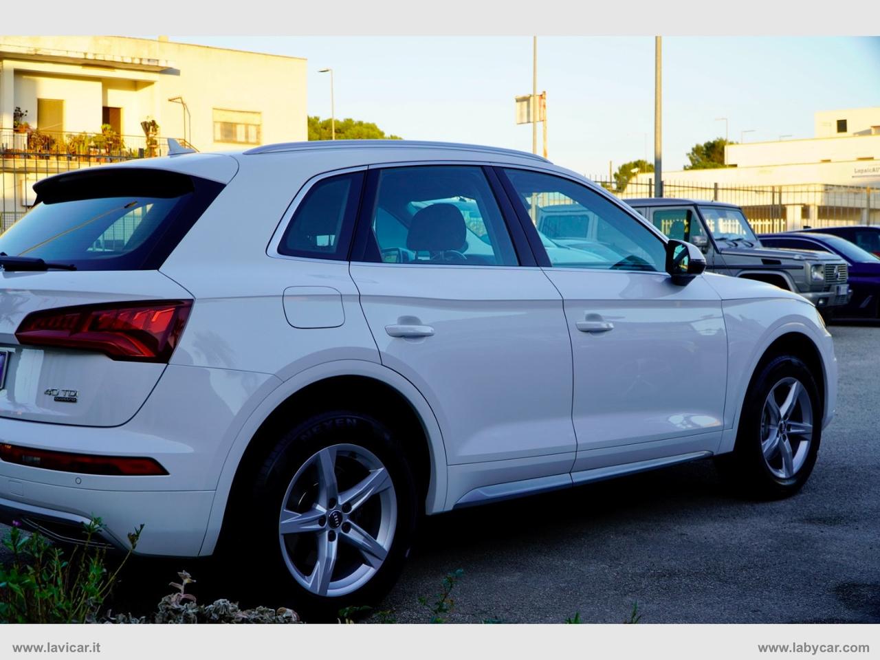 AUDI Q5 40 TDI quattro S tronic plus