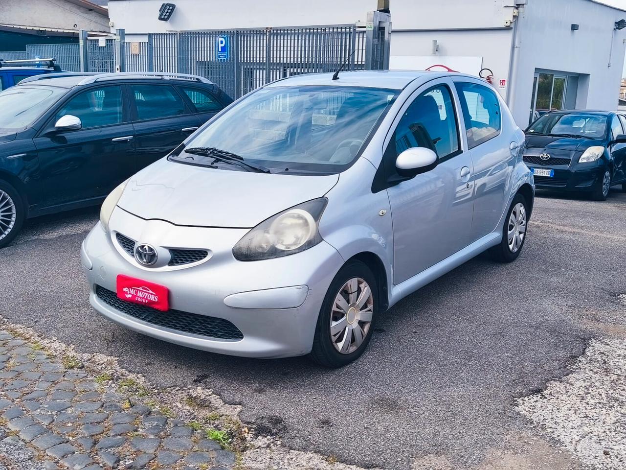 Toyota Aygo 1.0 12V VVT-i 5 porte