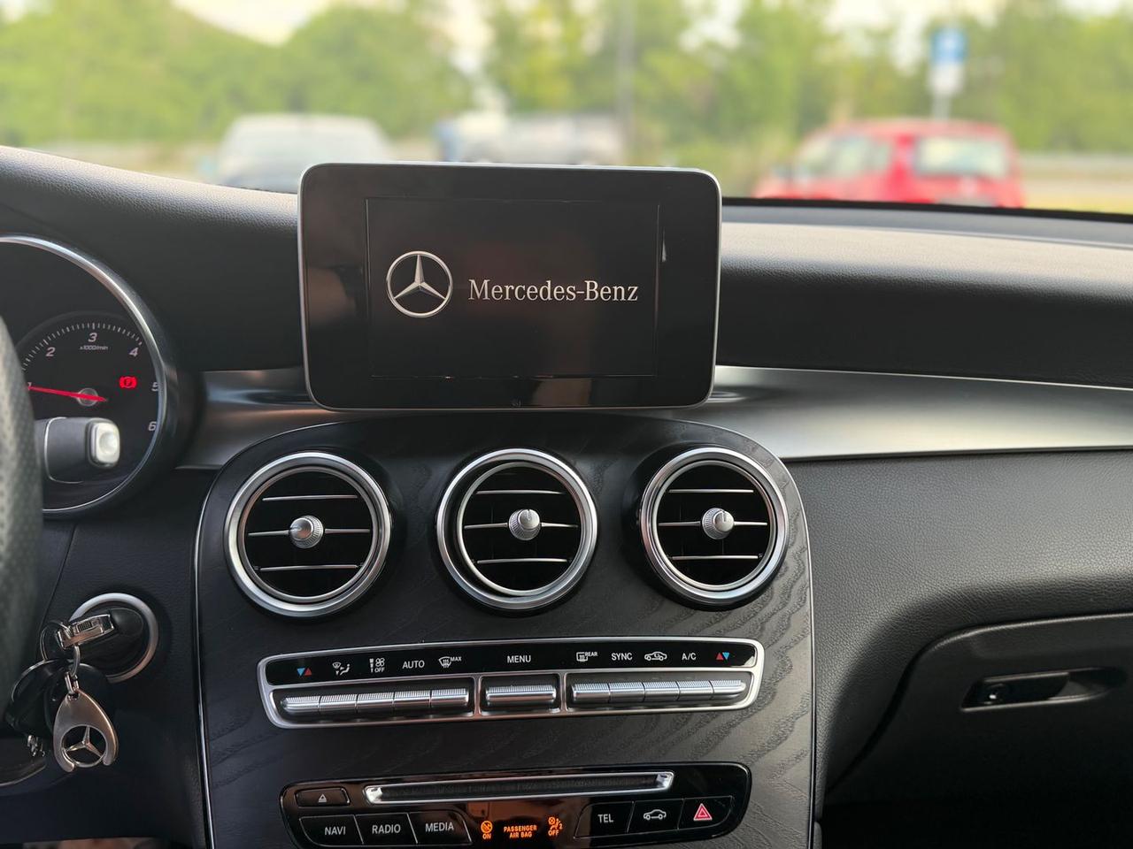 Mercedes-Benz GLC 250 Premium GLC 250 D #10897