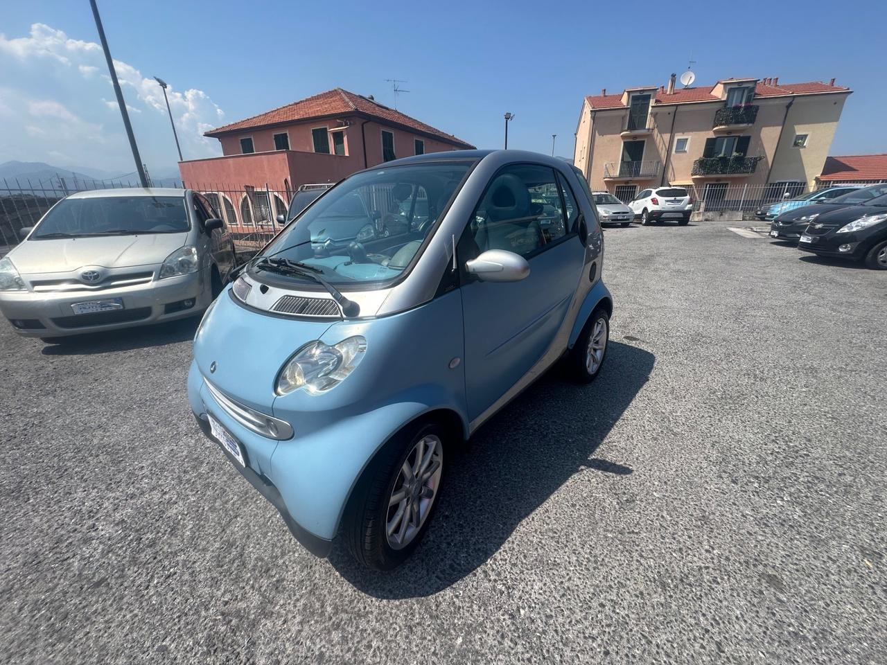 Smart ForTwo 700 coupé grandstyle (45 kW)