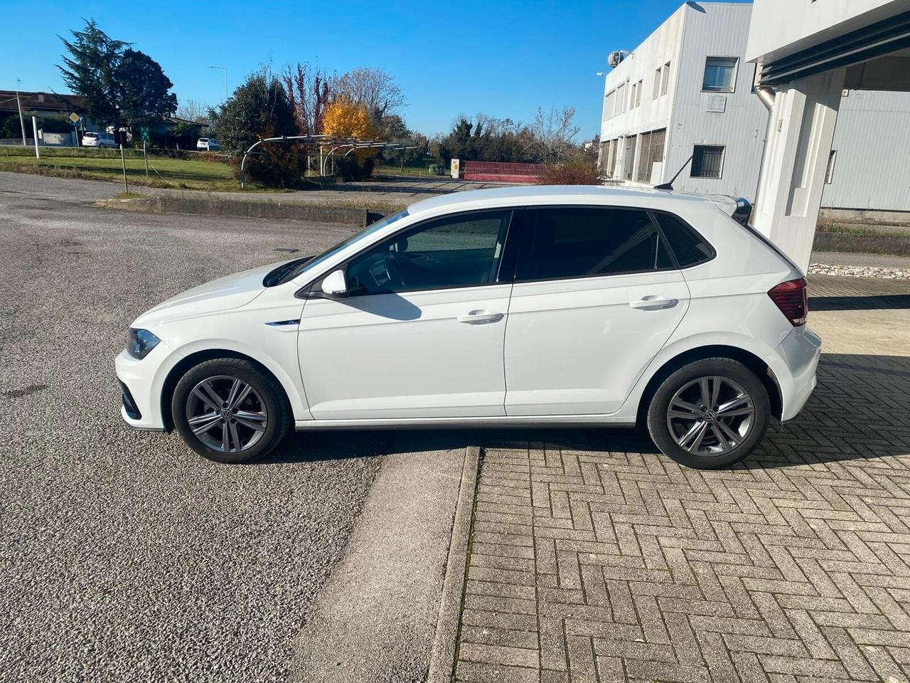 Volkswagen Polo 1.5 TSI DSG 5p. Sport BMT