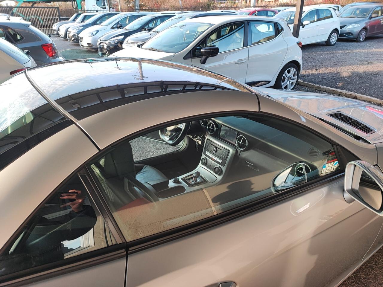 Mercedes-benz SLC 250 250d PREMIUM AMG