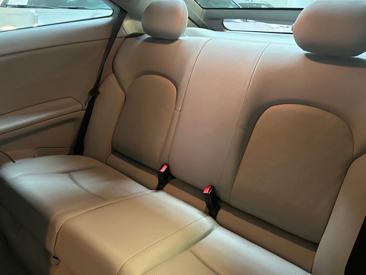 Mercedes-benz C 220 200 CDI cat Sportcoupé Avantgarde