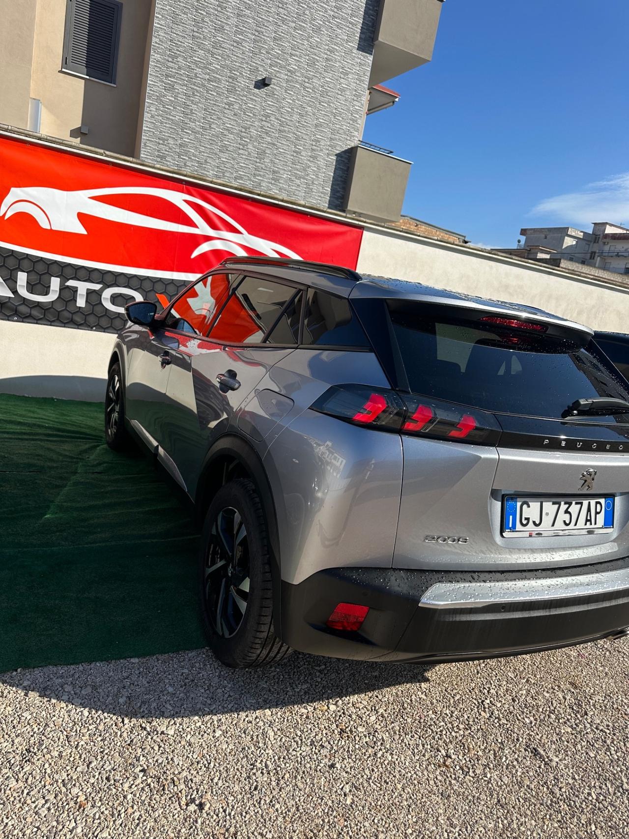 Peugeot 2008 BlueHDi 130 S&S EAT8 Allure