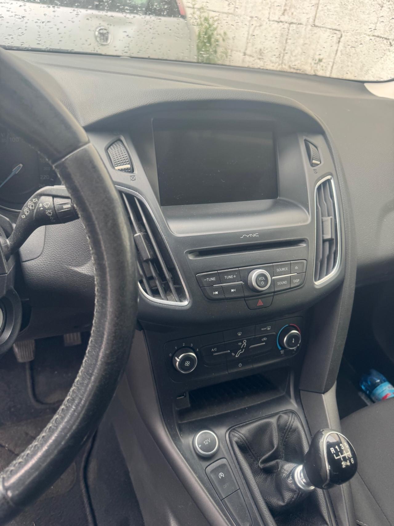 Ford Focus 1.5 TDCi 120 CV Titanium MOTORE ROTTO