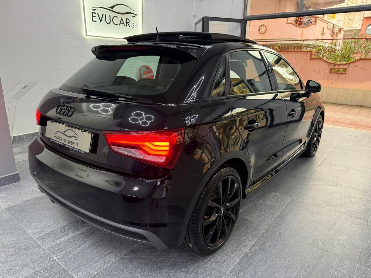 Audi A1 SPB 1.6 TDI 116 CV Sline Tetto Apribile