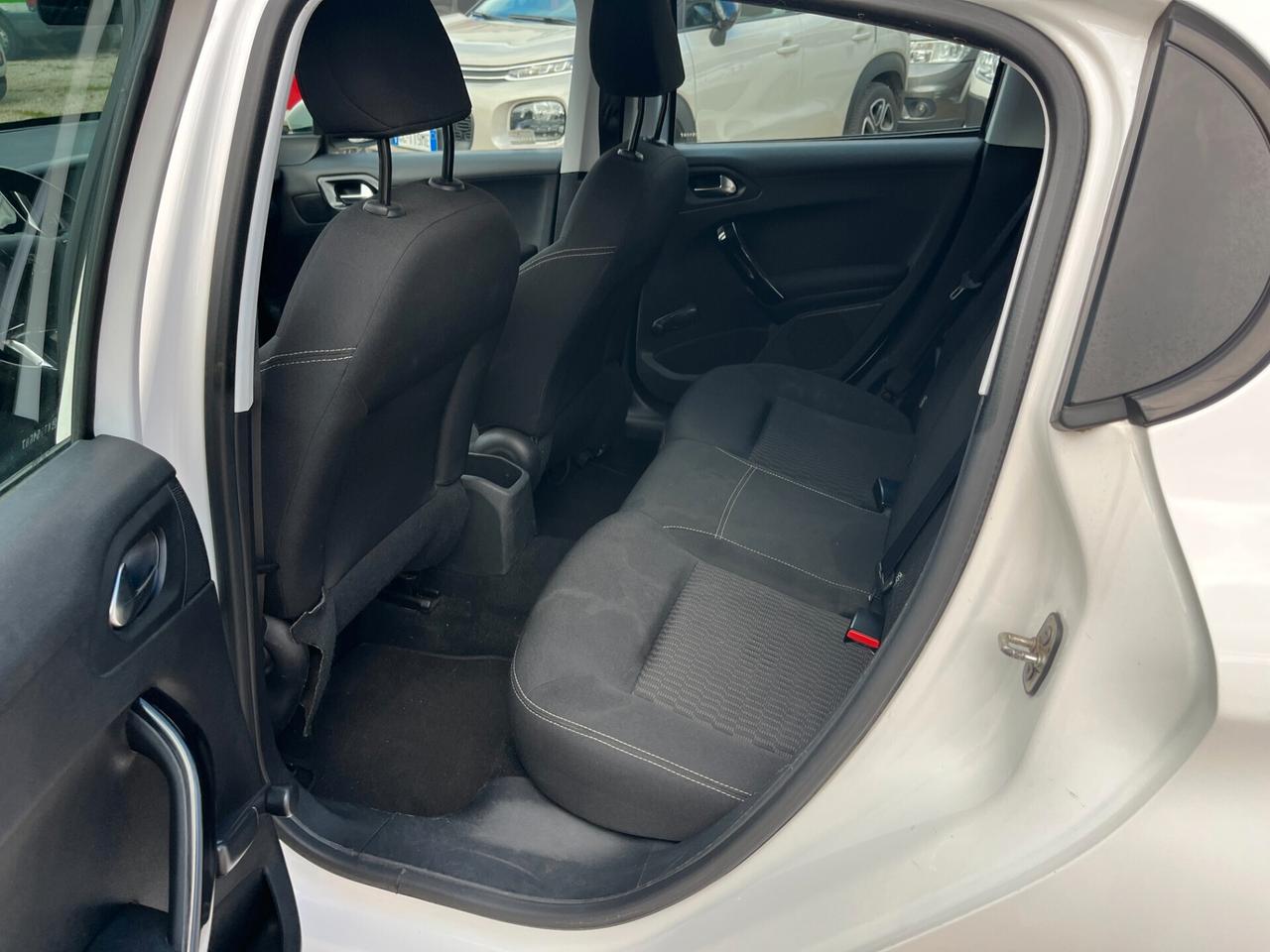 Peugeot 208 PureTech 82 Stop&Start 5 porte Allure
