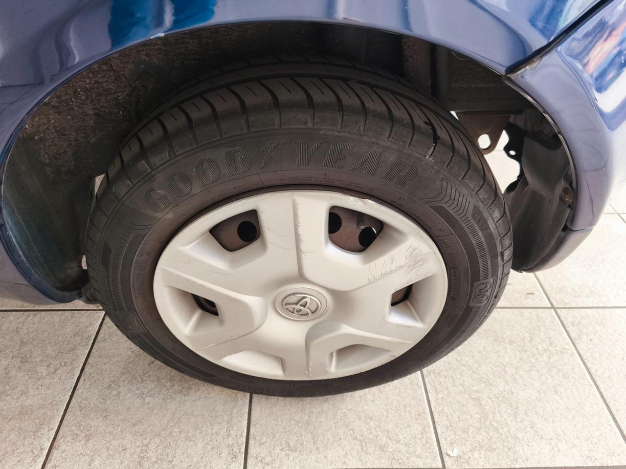 Toyota Yaris 1.4 tdi D-4D cat 5 porte