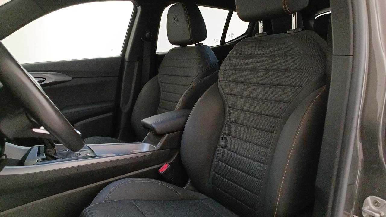 ALFA ROMEO Tonale 1.5 hybrid Ti 160cv tct7
