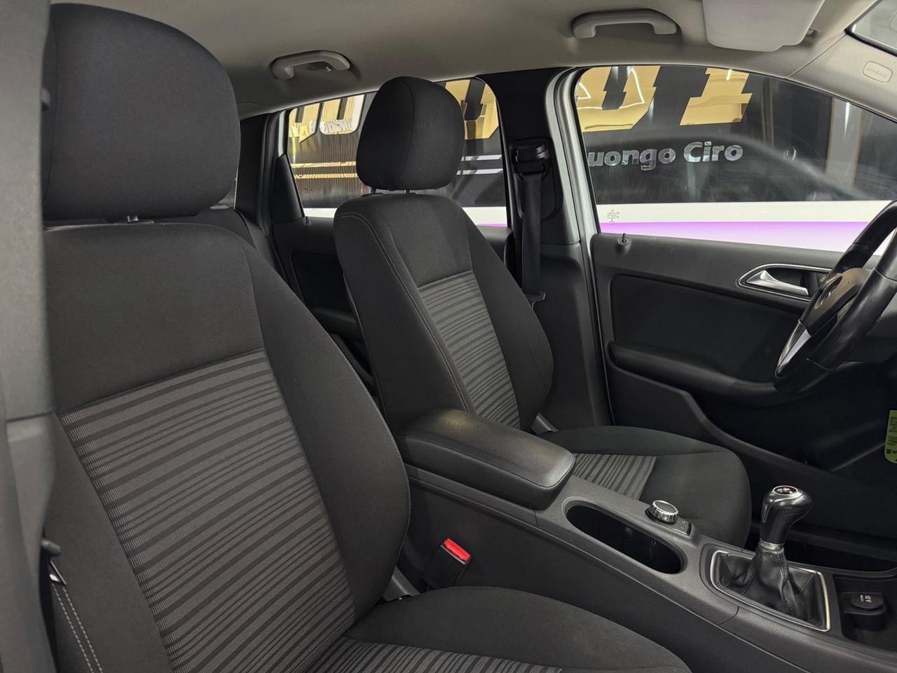 Mercedes-benz Classe B 180d Premium