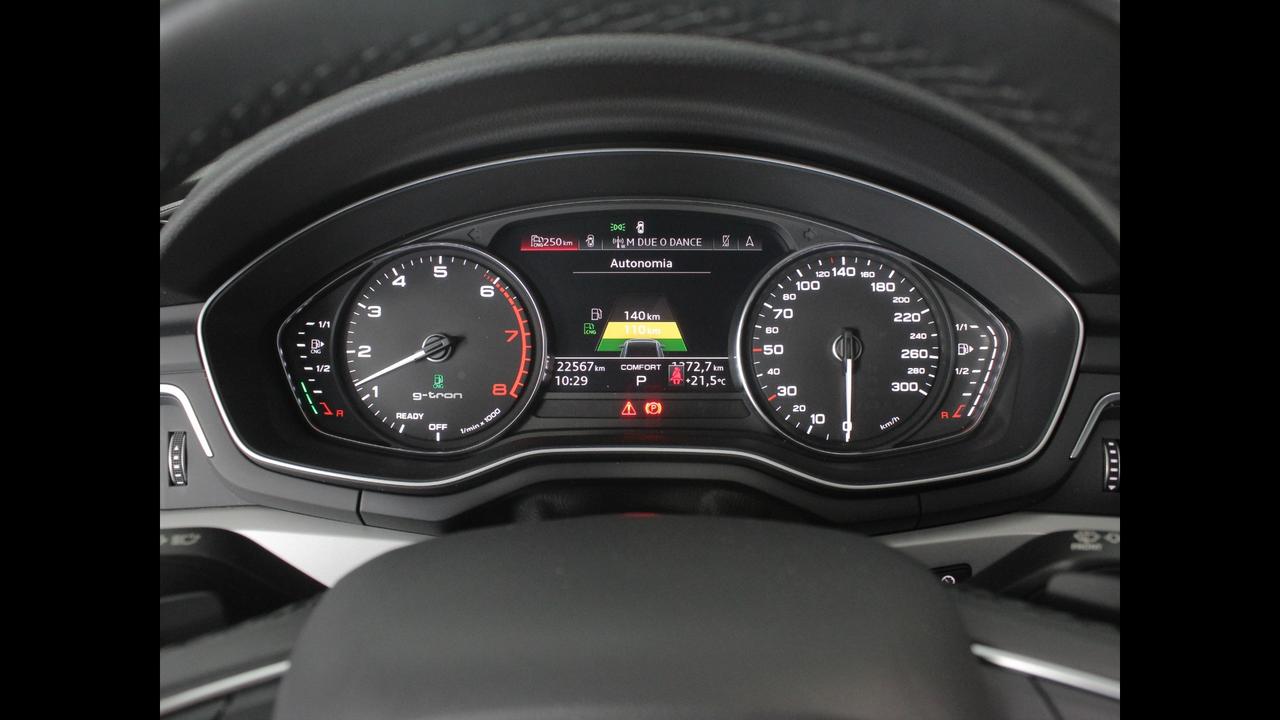 Audi A4 AVANT 40 G-TRON S TRONIC