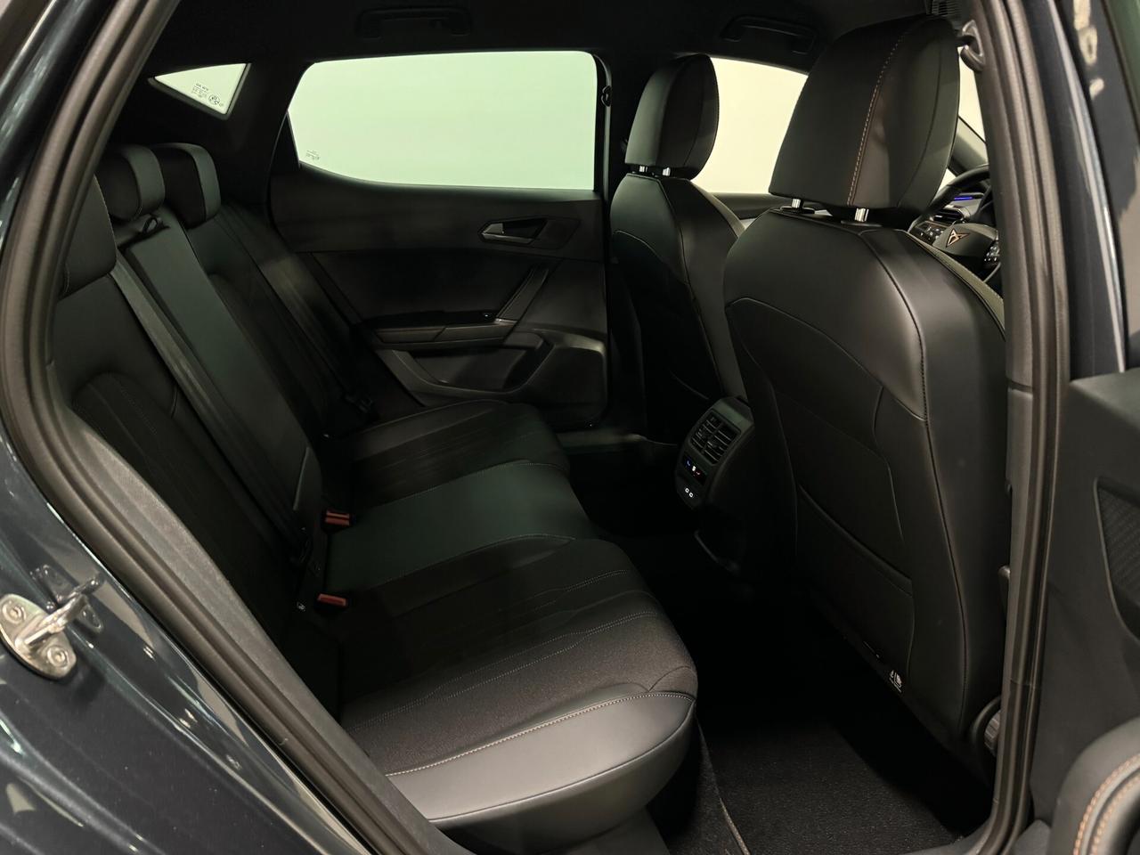 Cupra Leon 1.5 Hybrid 150 CV DSG