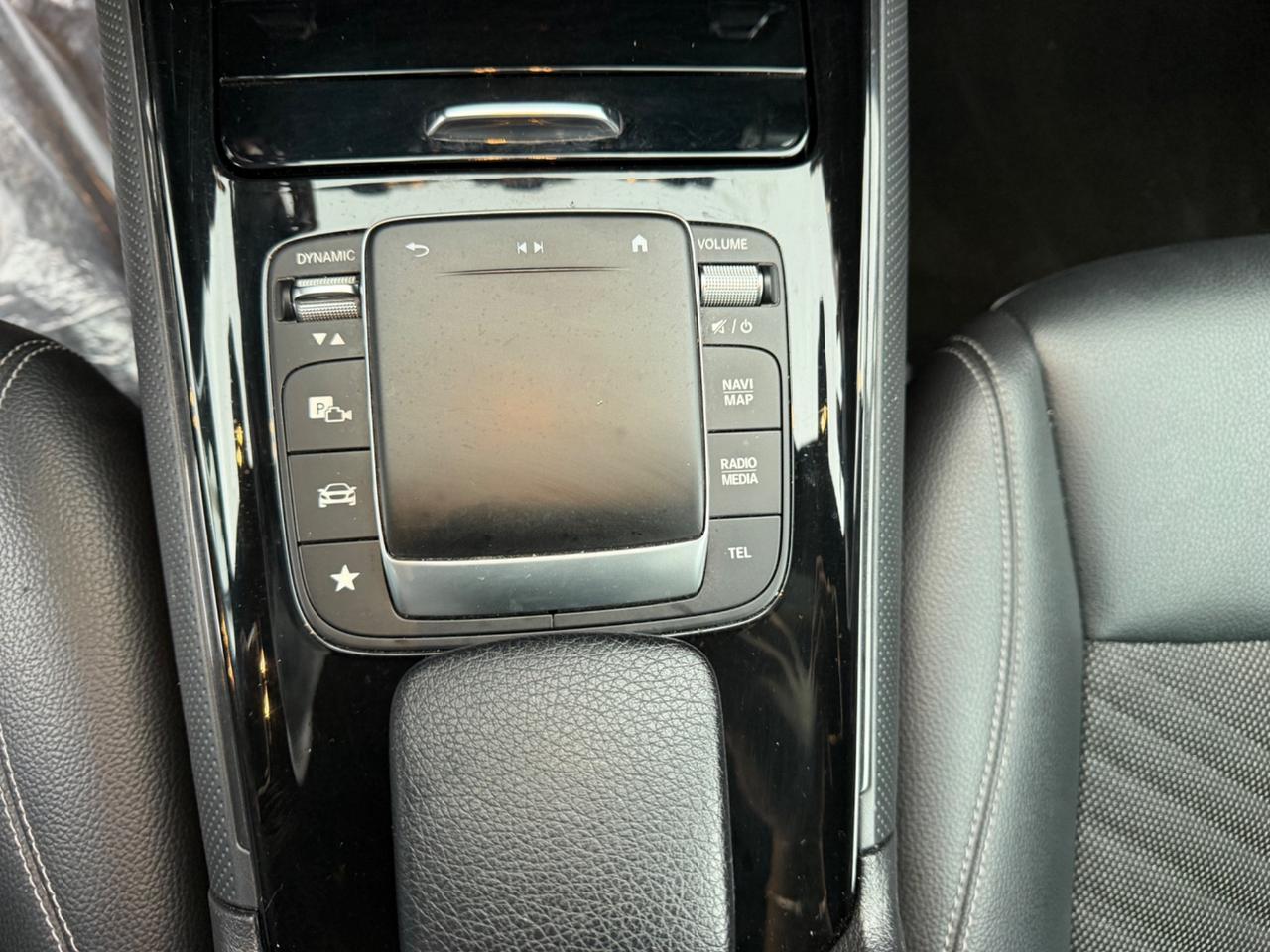 Mercedes-benz GLB 200 d Automatic Business Extra KM CERTIFICATI!!