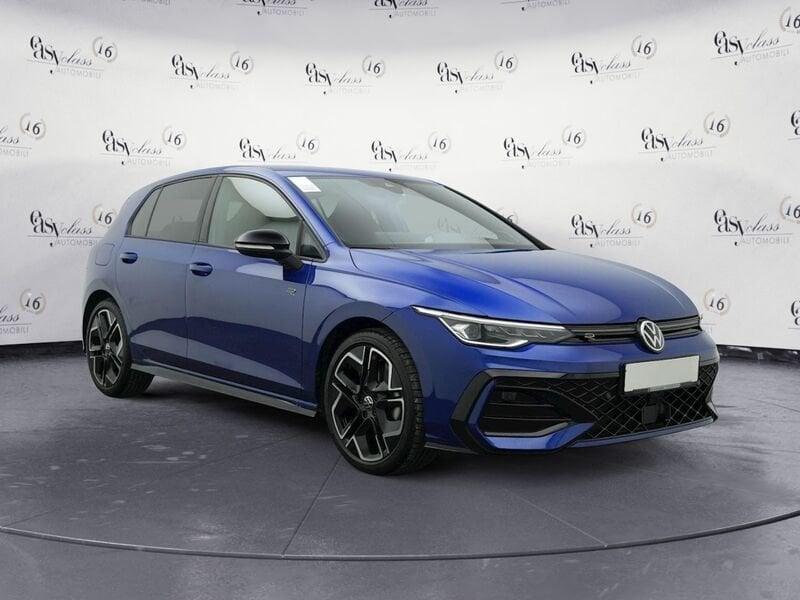 Volkswagen Golf 2.0 TDI 150 CV DSG SCR R-Line Nuovo Modello Black Style Matrix Led Harma Kardon