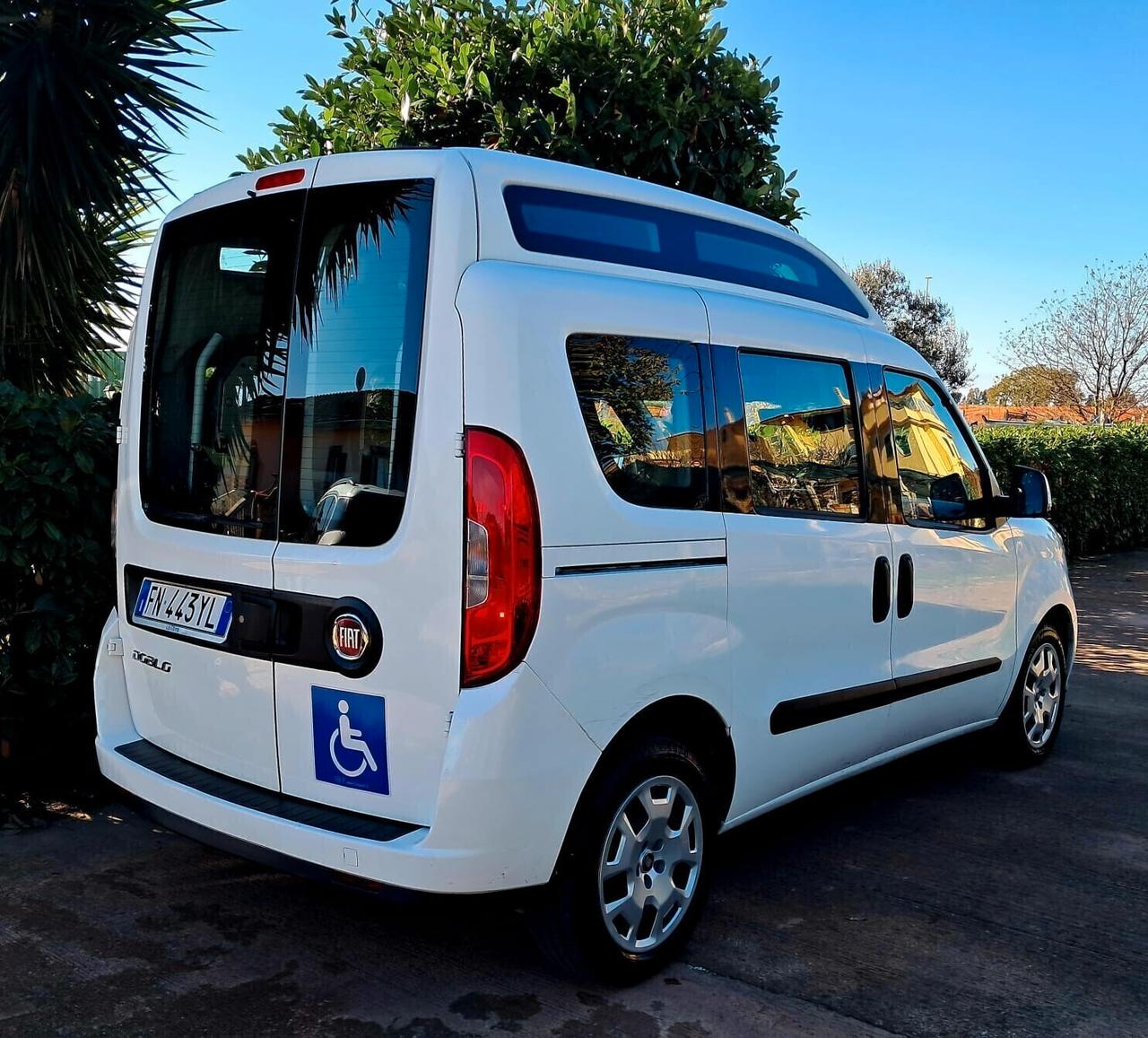Fiat Doblo EURO 6 TETTO ALTO TRASPORTO DISABILI