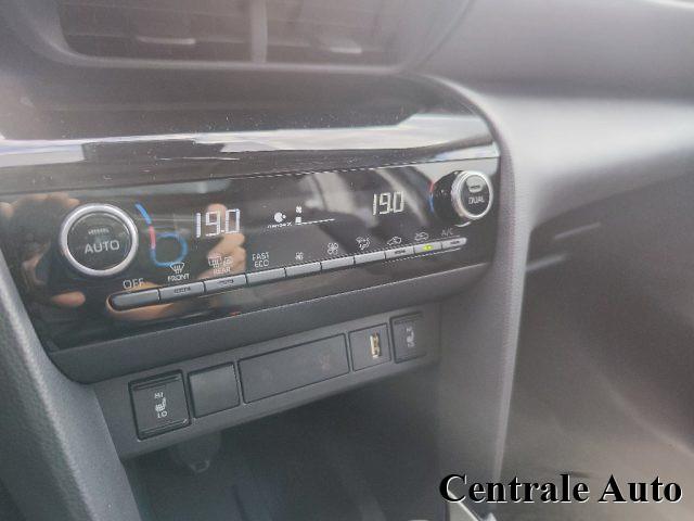 TOYOTA Yaris Cross 1.5 Hybrid 5p. E-CVT Lounge