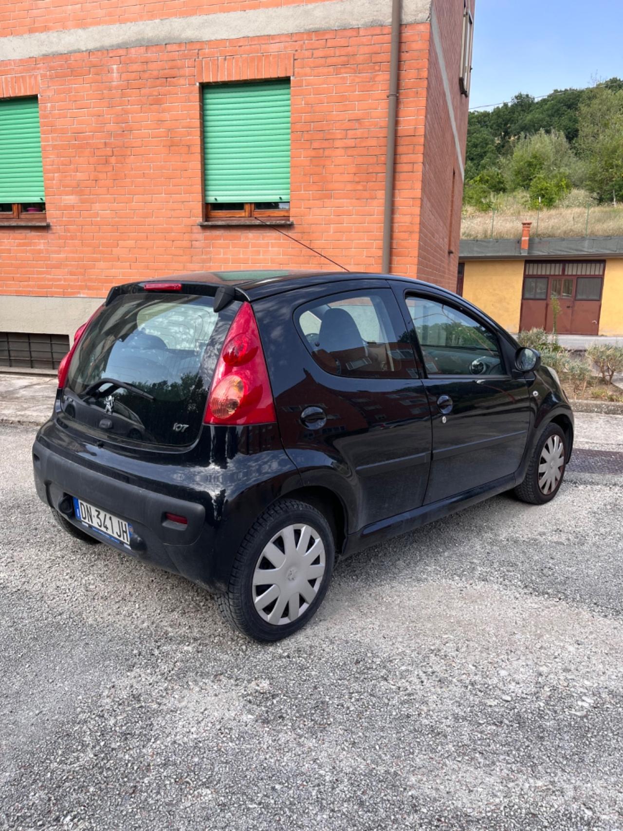 Peugeot 107 1.0 68 CV AUTOMATICA PERFETTA