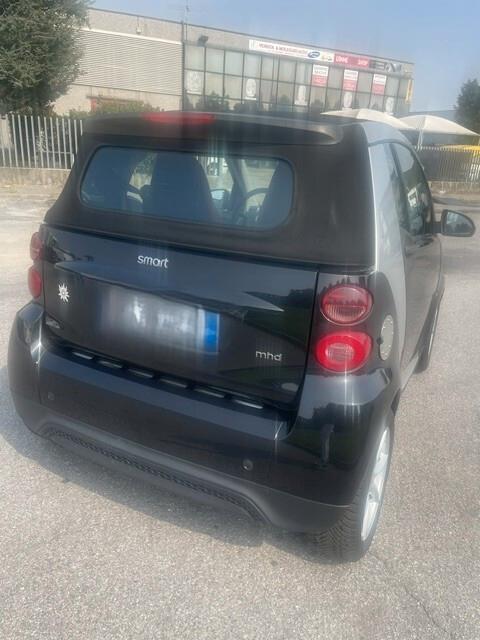 Smart ForTwo 1000 52 kW MHD coupé pure
