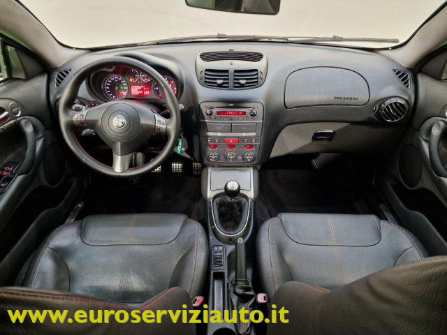 ALFA ROMEO GT 1.9 JTDM 16V Distinctive Q2