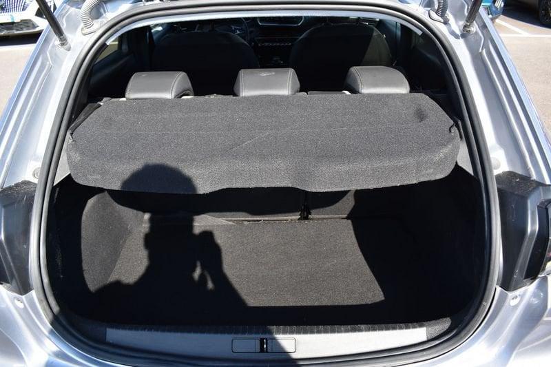 Peugeot 208 Allure PureTech 100 S/S