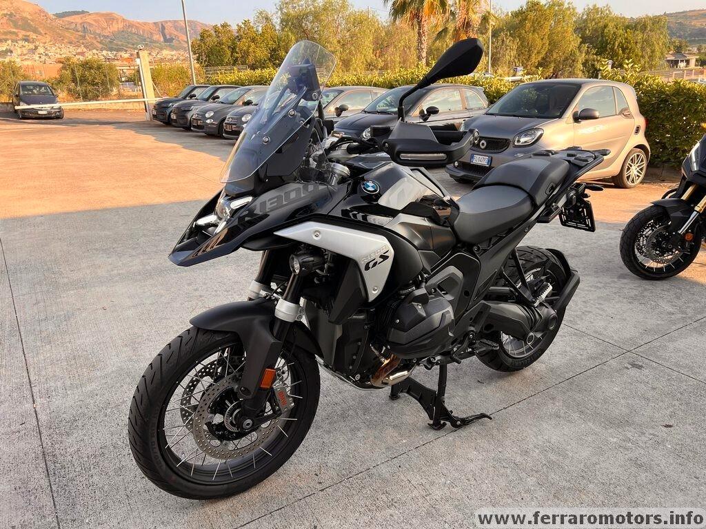 Bmw R 1300 GS tripleblack a 239 euro al mese senza anticipo