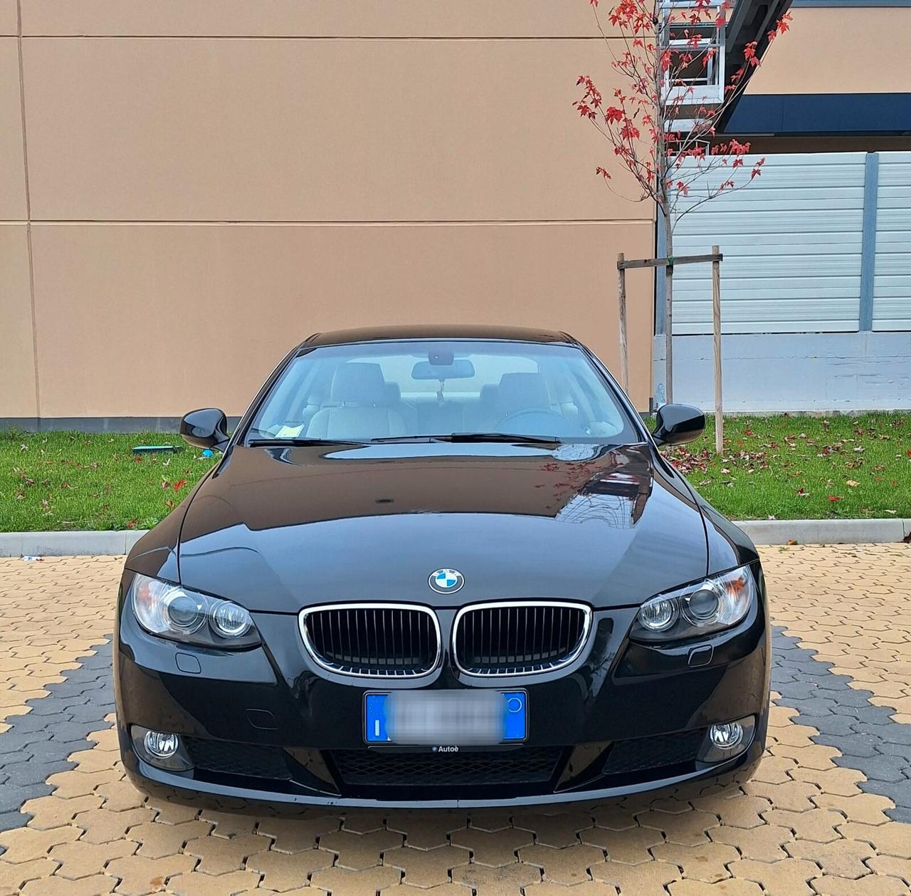 BMW 320i COUPè - 66.000km - PARI AL NUOVO