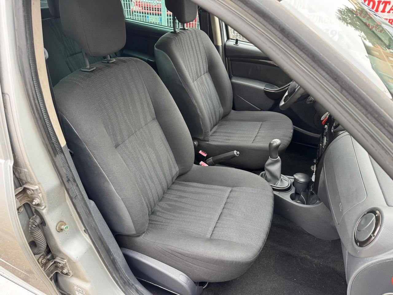 Dacia Duster 1.6 110CV 4x2 Lauréate GARANZIA 12 MESI