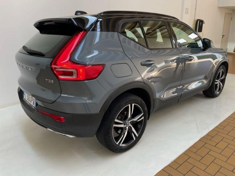 Volvo XC40 T3 Geartronic R-design