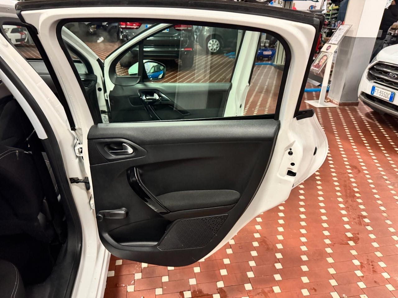 Peugeot 208 PureTech 82 5 porte Allure - UNICO PROPRIETARIO