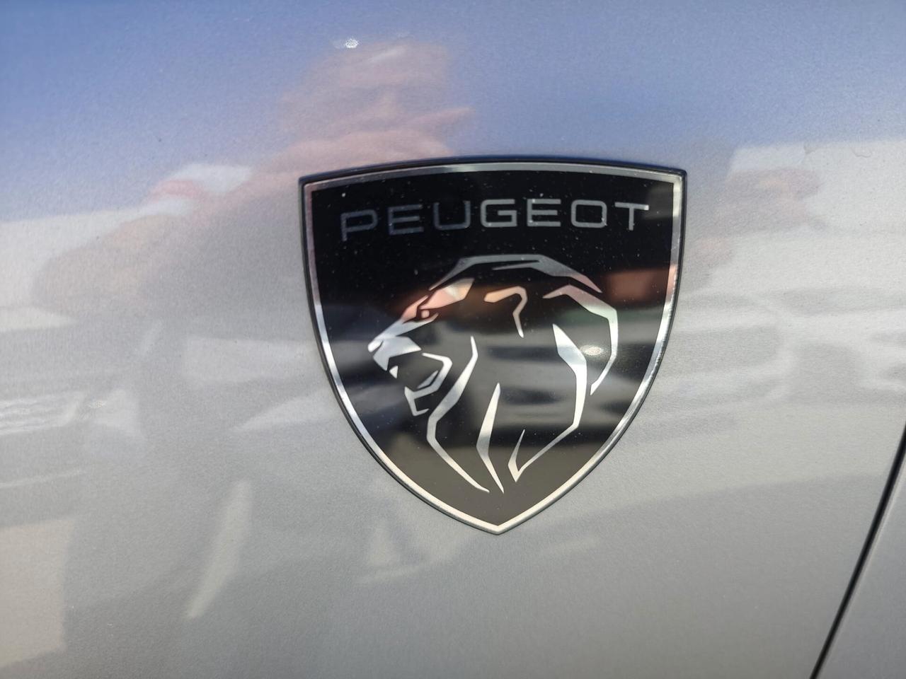 PEUGEOT 3008 145 CV HYBRID GT E-DCS6 KM0