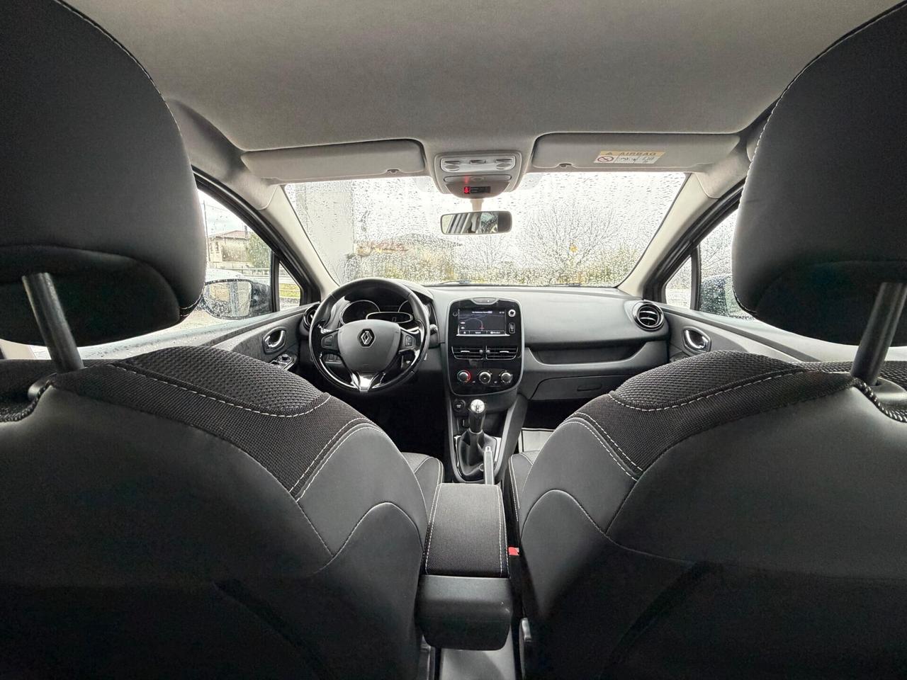 Renault Clio 1.2 benzina km 85000 Neopatentati