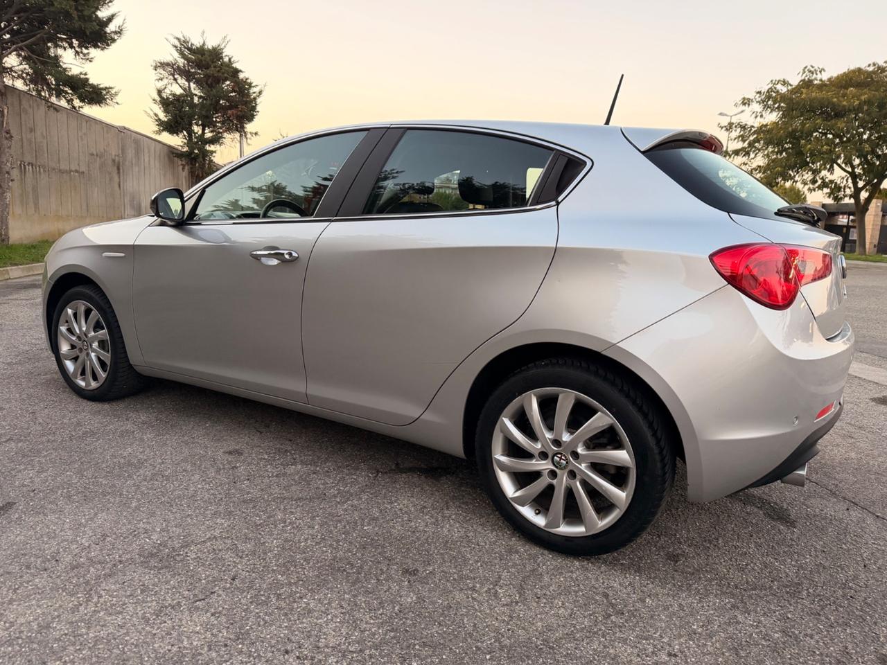 Alfa Romeo Giulietta 2.0 JTD-m 175 cv EXCLUSIVE TCT