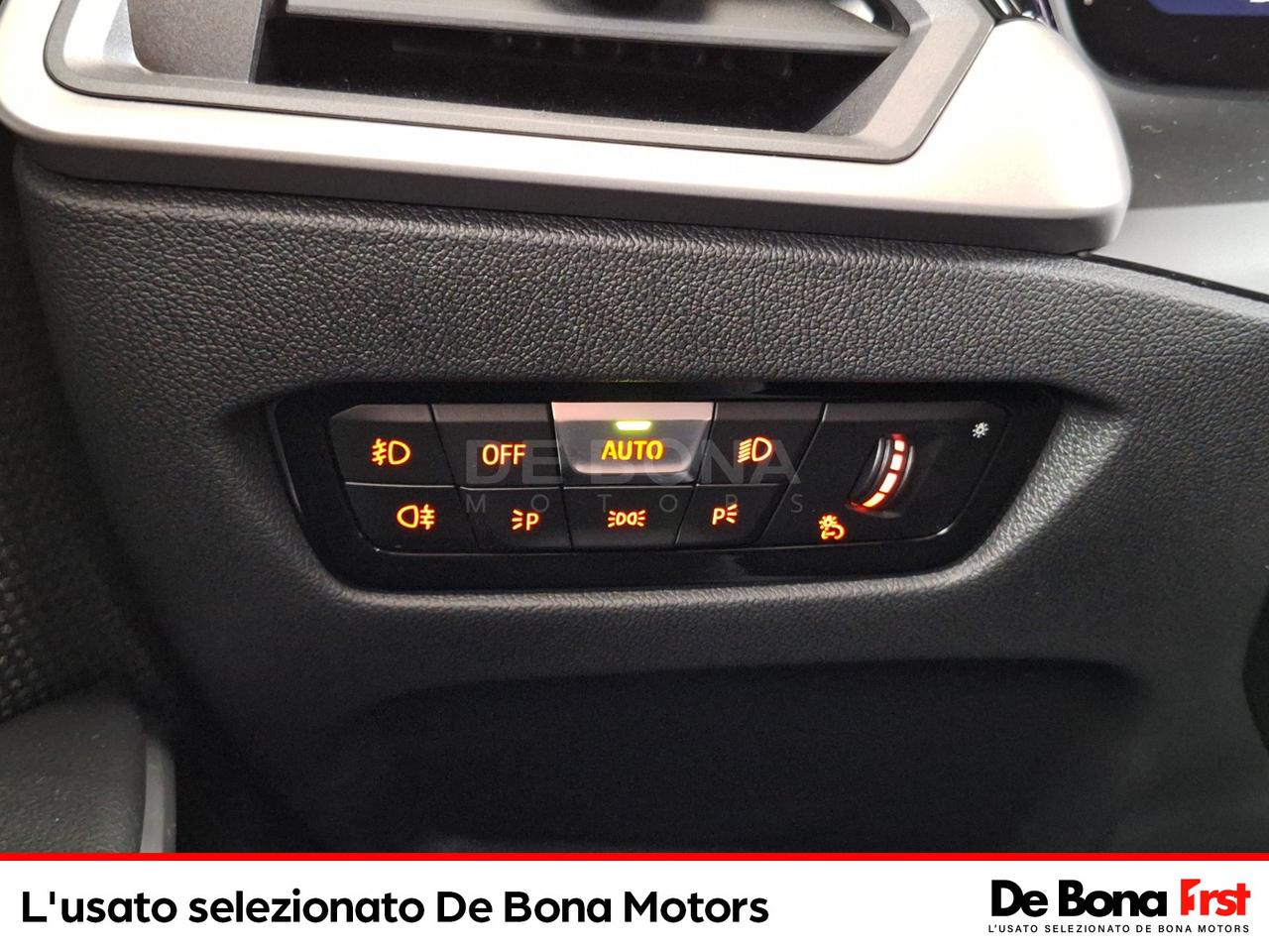 BMW Serie 3 320d touring mhev 48v xdrive business advantage auto