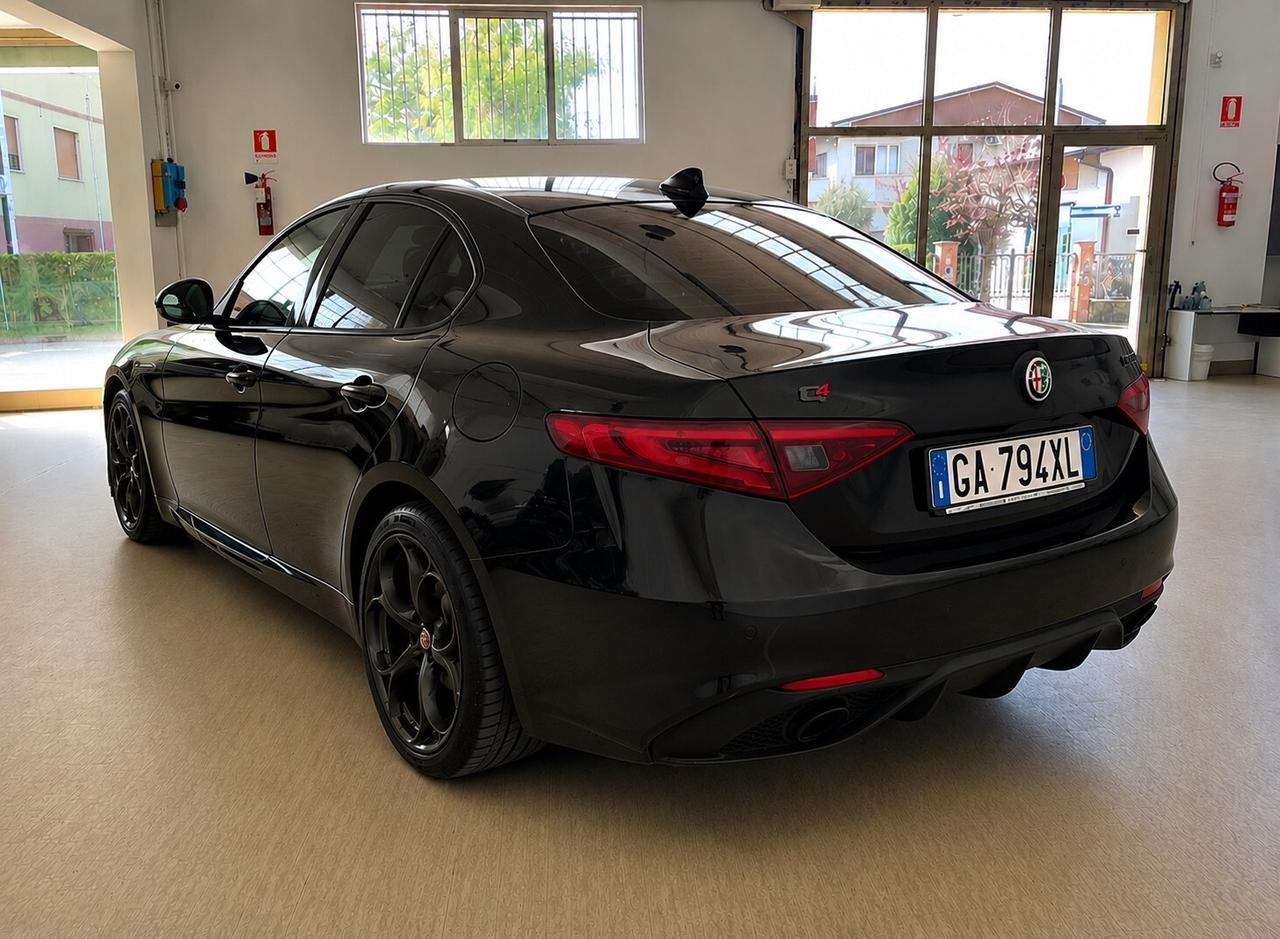 Alfa Romeo Giulia 2.2 Turbodiesel 210 CV AT8 AWD Q4 Veloce