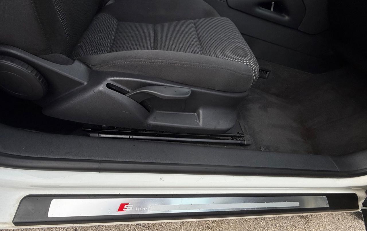 Audi A3 2.0 TDI 170 CV Quattro S-Line,Bluetooth,Climatronic Biz.,ecc.