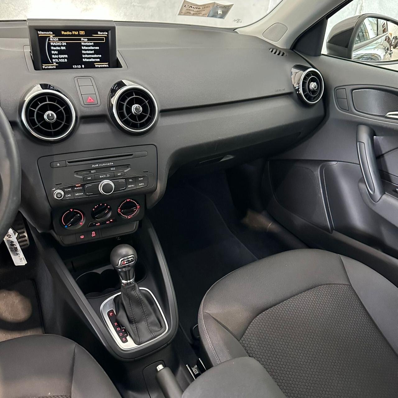 Audi A1 SPB 1.6 TDI S tronic Ambition S-LINE