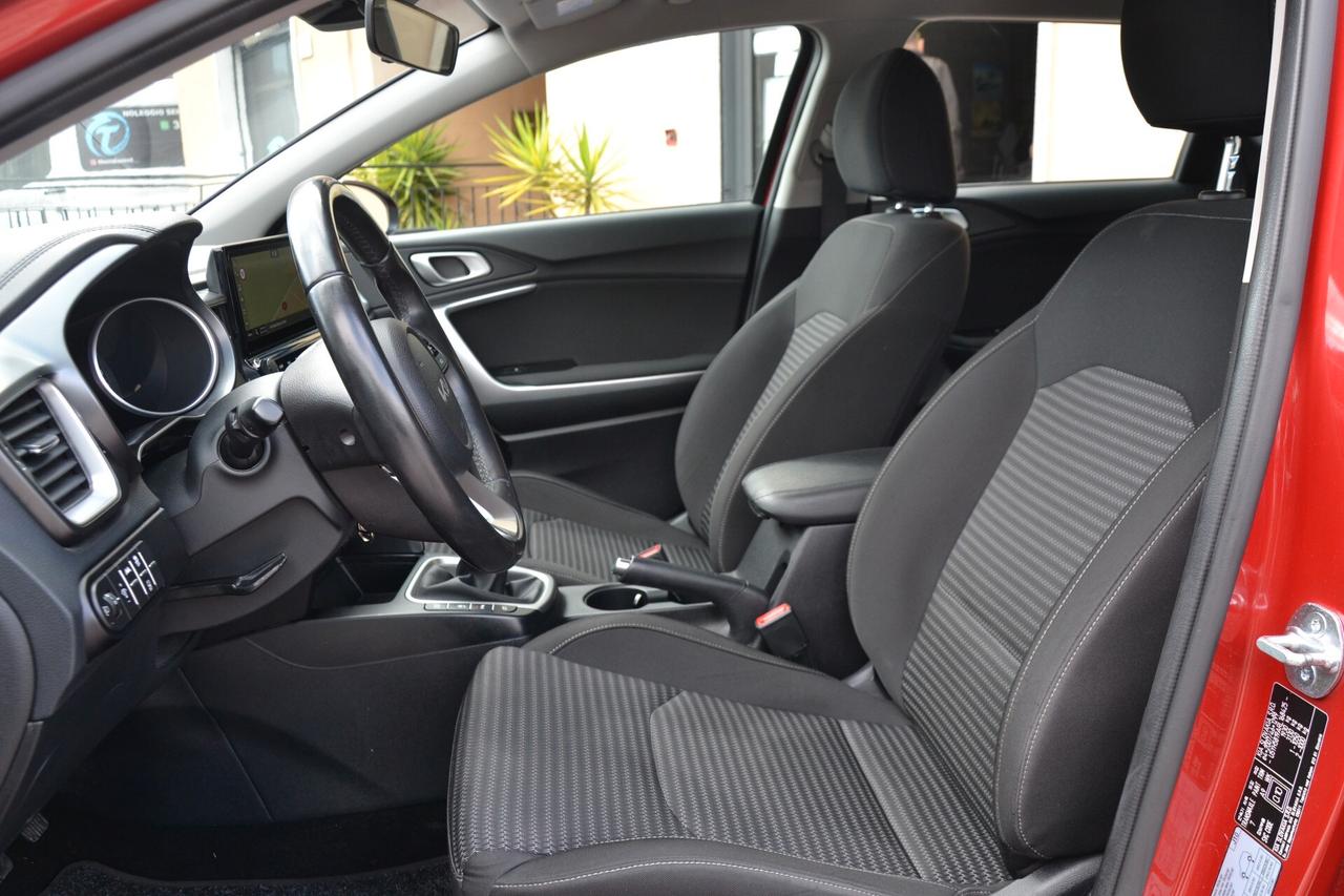 Kia Ceed Sportswagon 1.6 CRDi 136 CV MHEV SW Business