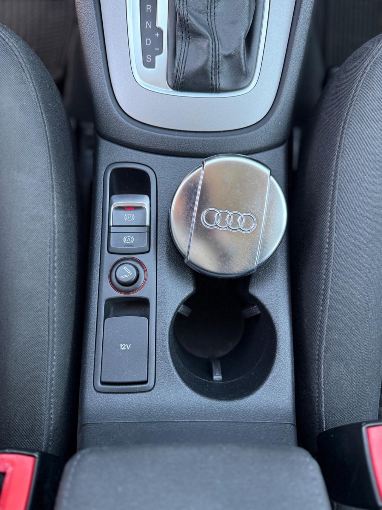 Audi Q3 2.0 TDI 177 CV quattro S tronic Business Plus