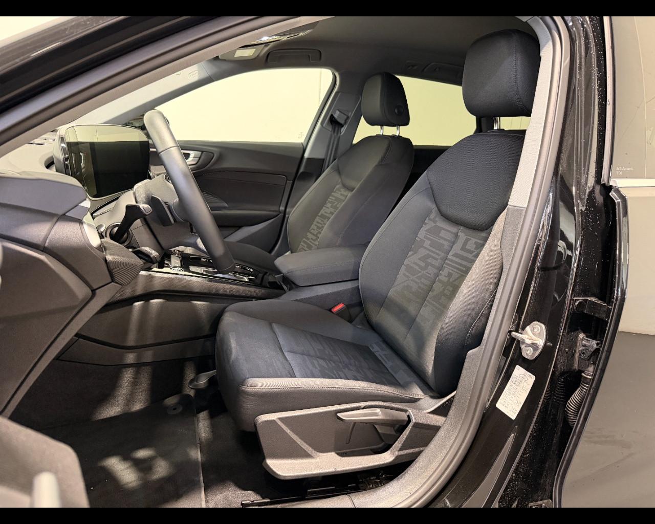 AUDI A5 AVANT 2.0 TDI MHEV+ S-TRONIC BUSINESS ADVANCED