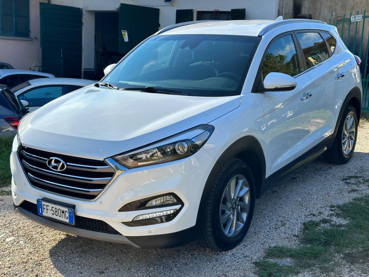 Hyundai TUCSON 1.7 CRDi XPOSSIBILE KMCERT UNICOPR GARANZ