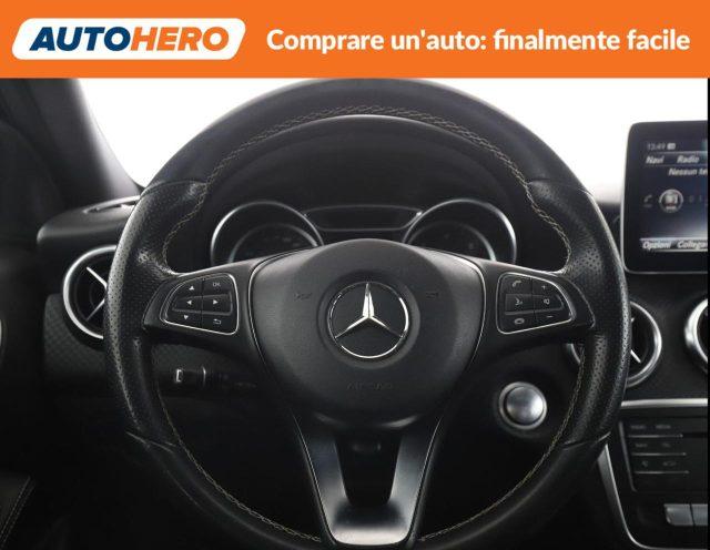 MERCEDES-BENZ A 180 d Premium