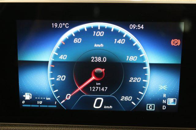 MERCEDES-BENZ GLB 180 d Automatic Sport "" 18" / AUTOMATICA ""SERVICE""