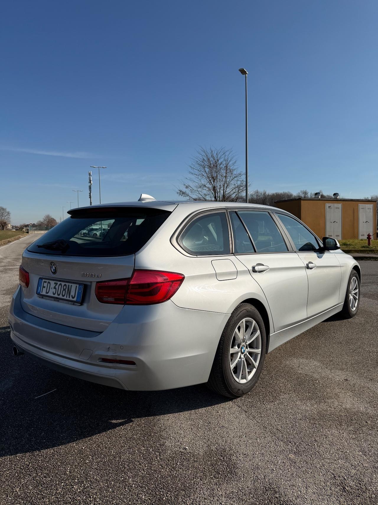 Bmw 318 318d Touring Luxury